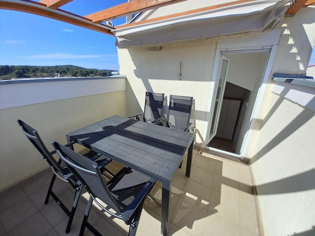 Apartment Karlo Медулин Экстерьер фото