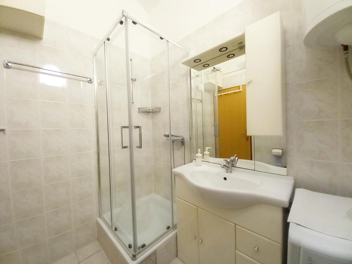 Apartment Karlo Медулин Экстерьер фото